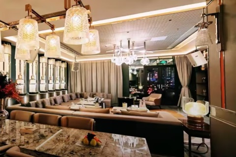 克拉玛依夜场新舞台 弹性兼职绽放职业光彩